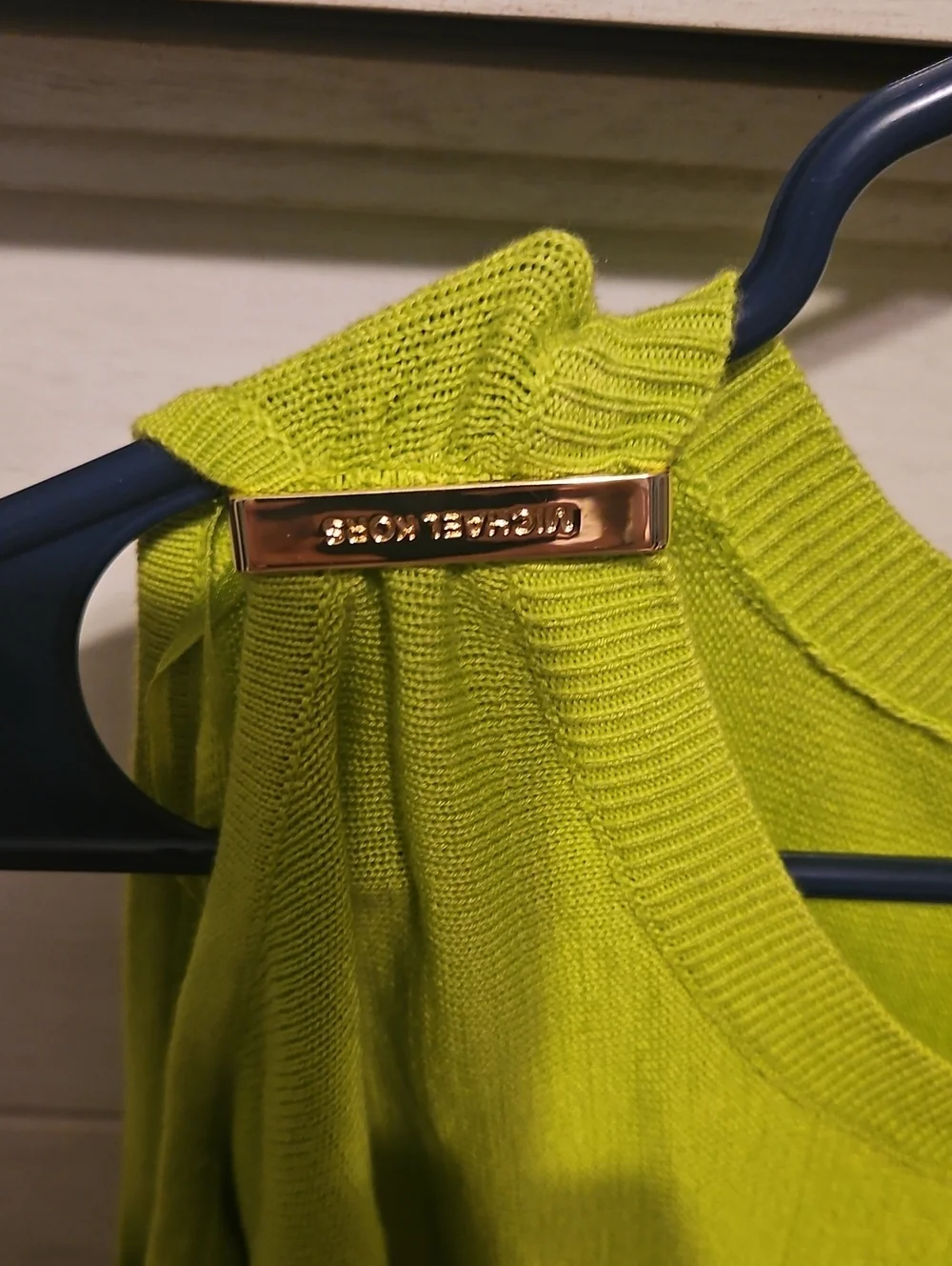 Michael KORS Women’s Lime Cold-Shoulder Knit Top